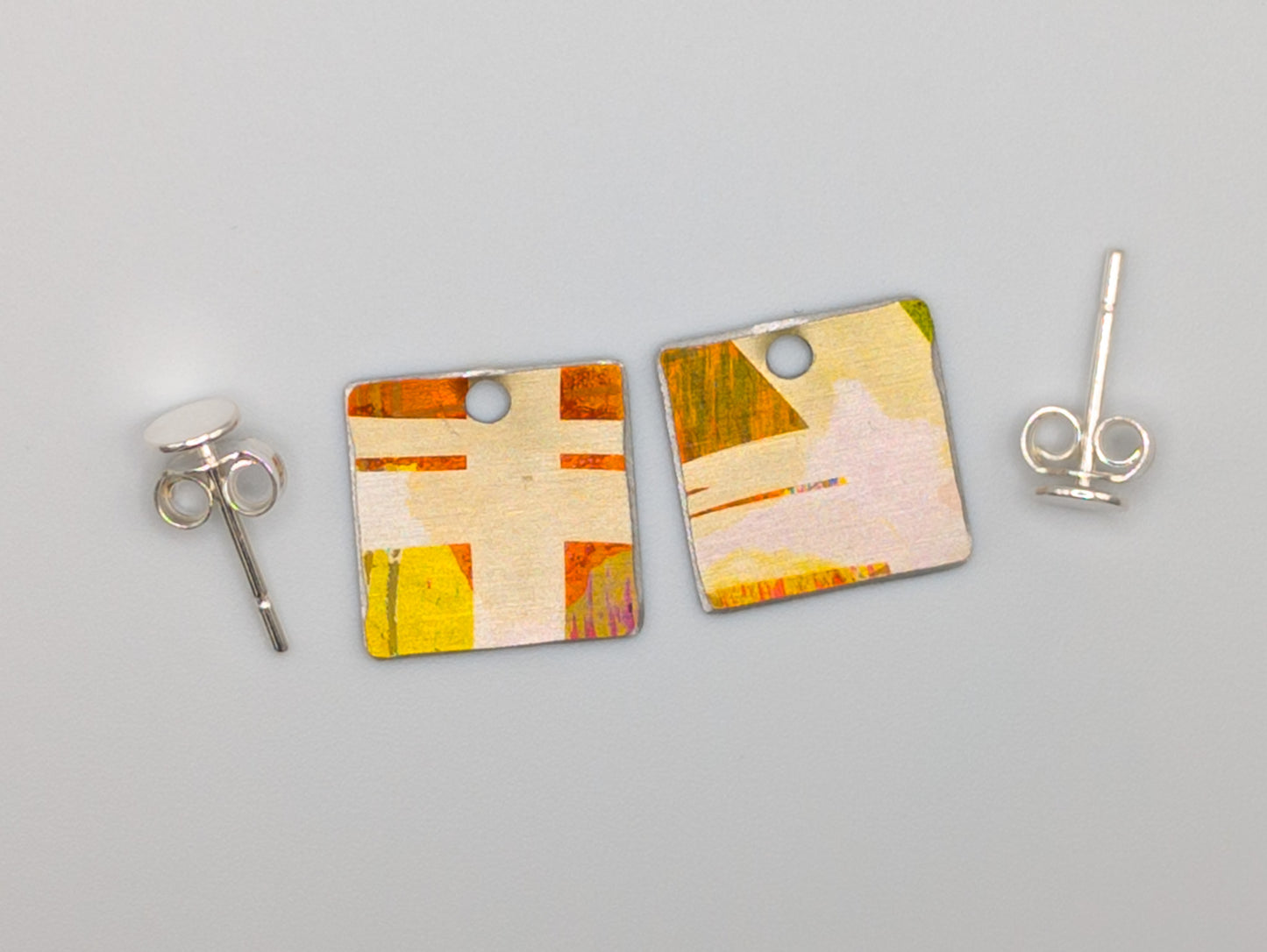 Orange and yellow 2 in 1 studs